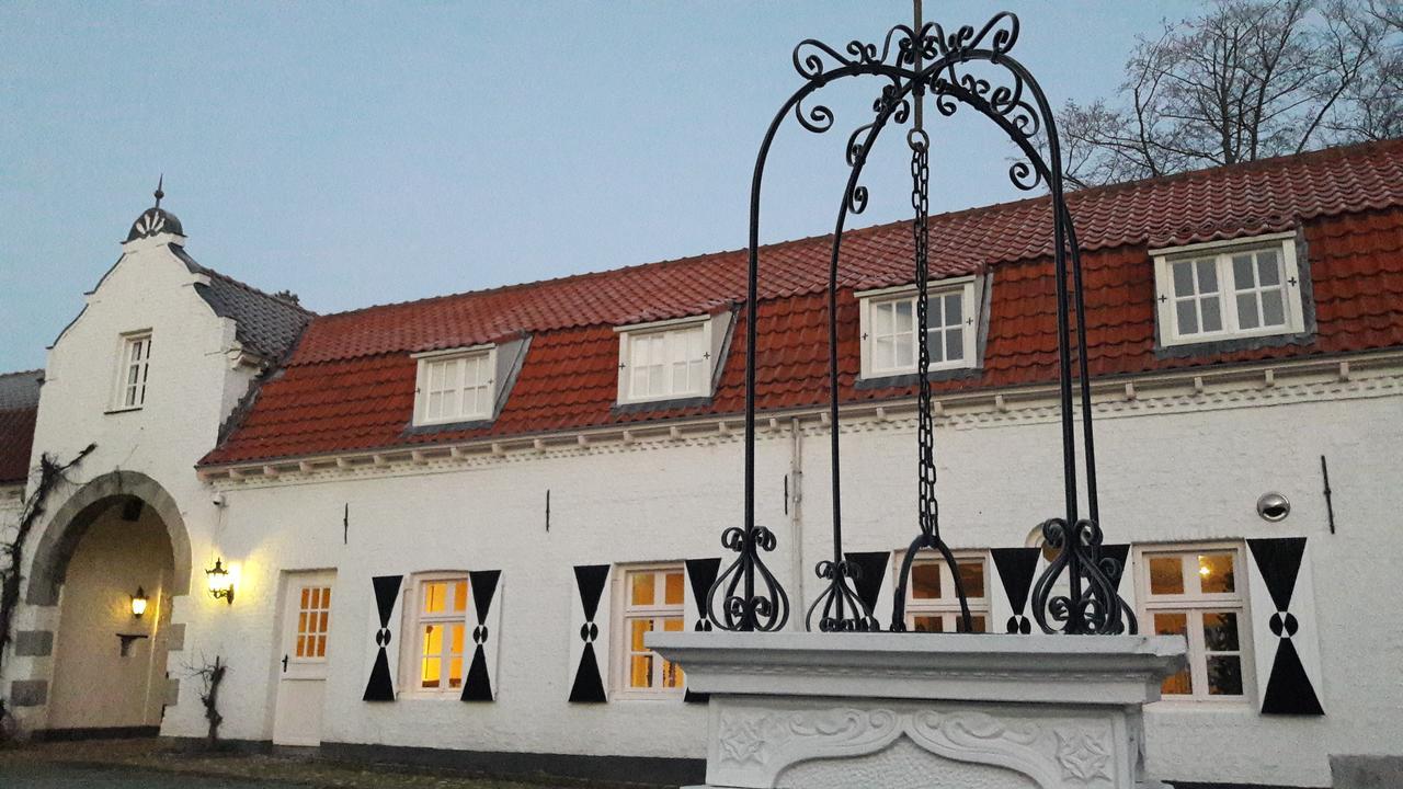 Bed and Breakfast Kasteel Aldenghoor Haelen Zewnętrze zdjęcie